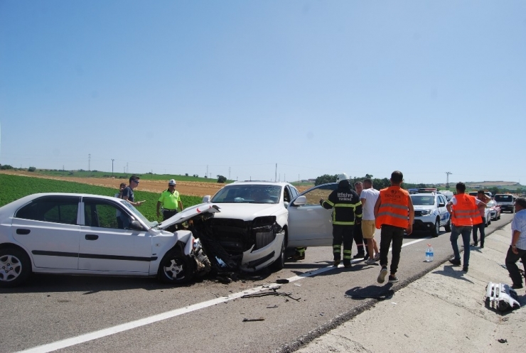 Tekirdağ’da Zincirleme Kaza: 6 Yaralı