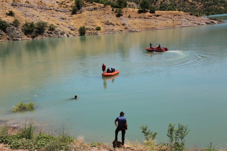 Vali Sonel; "Devletimizin Tüm Birimleriyle Arama Çalışmaları Sürüyor"