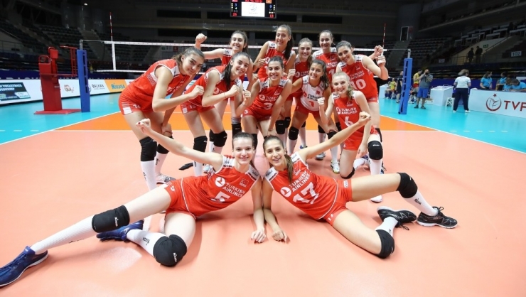 Türkiye, U19 Genç Kızlar Balkan Voleybol Şampiyonası’nda Finalde