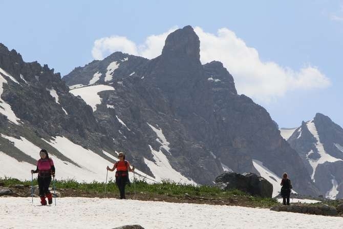 Dağcılardan Hakkari’ye Yoğun İlgi