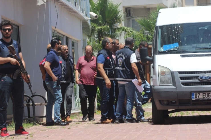 Antalya Şoförler Ve Otomobilciler Odası’na Operasyon