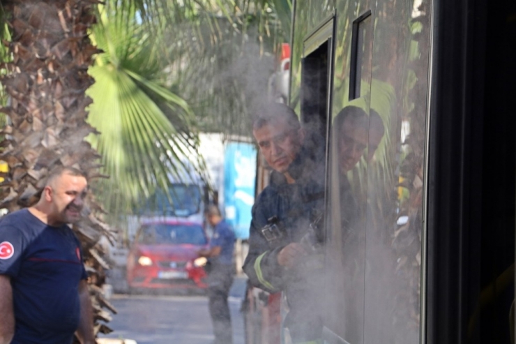 Fren Balataları Yanan Halk Otobüsünde Korku Dolu Anlar