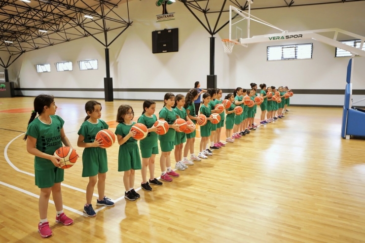 Antrenör Adaylarına Yaz Döneminde Staj İmkanı