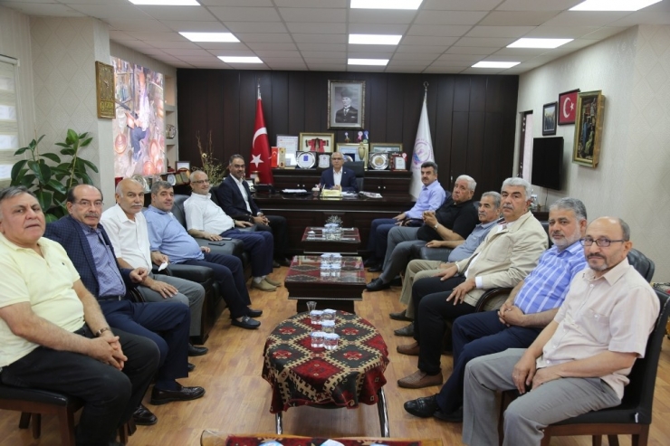 Başkan Kuş Esnafın Sorun Ve Taleplerini Dinledi