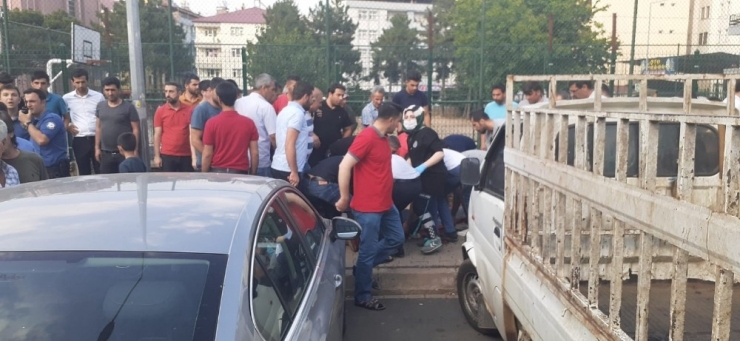 Bingöl’de Silahlı Saldırı: 1’i Ağır 2 Yaralı