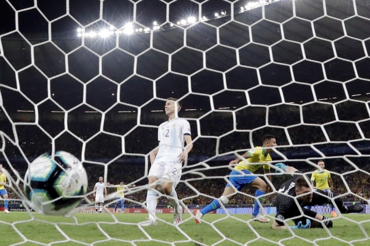 Brezilya, Arjantin’i Devirdi Final Biletini Kaptı