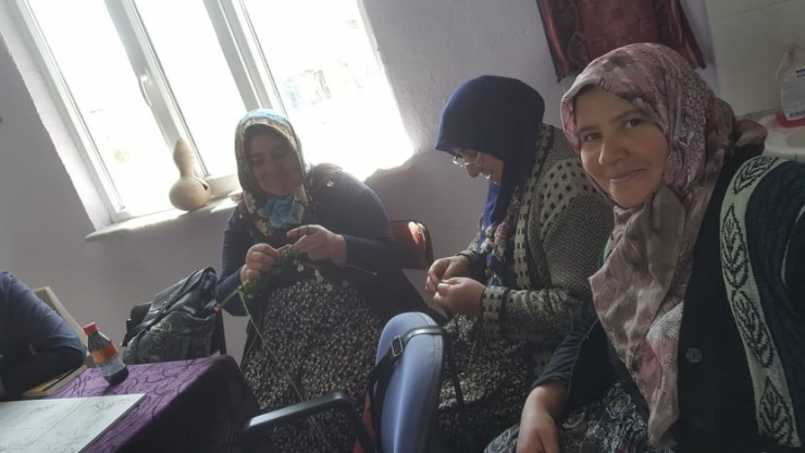 Dumlupınar’da 580 Kursiyer Eğitim Gördü