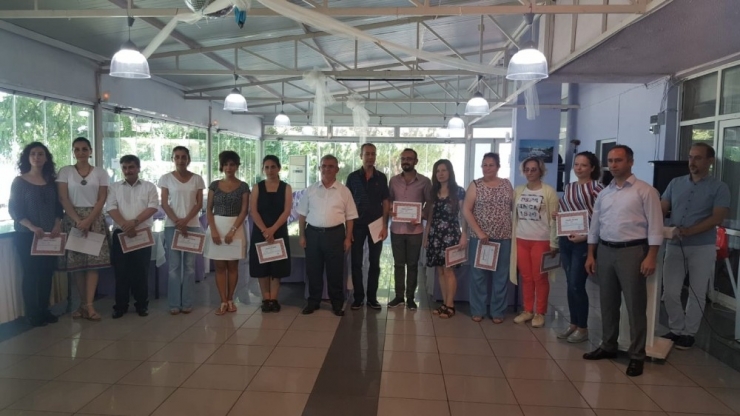 Başarılı Öğretmenler Ödüllendirildi