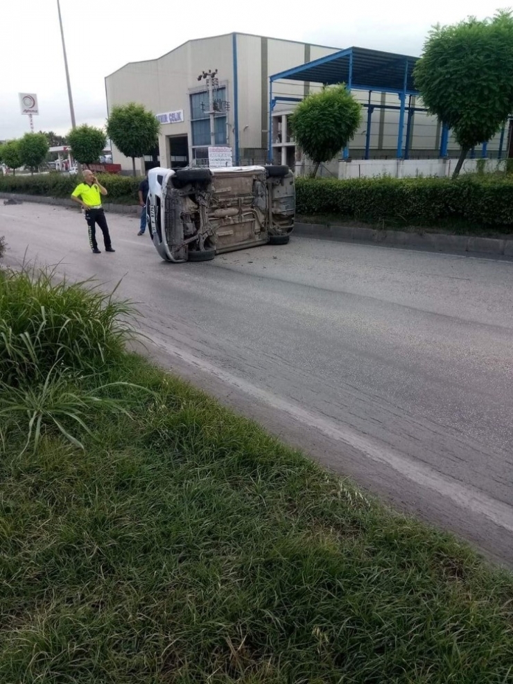 Otomobil Takla Attı, Sürücü Yaralı Kurtuldu