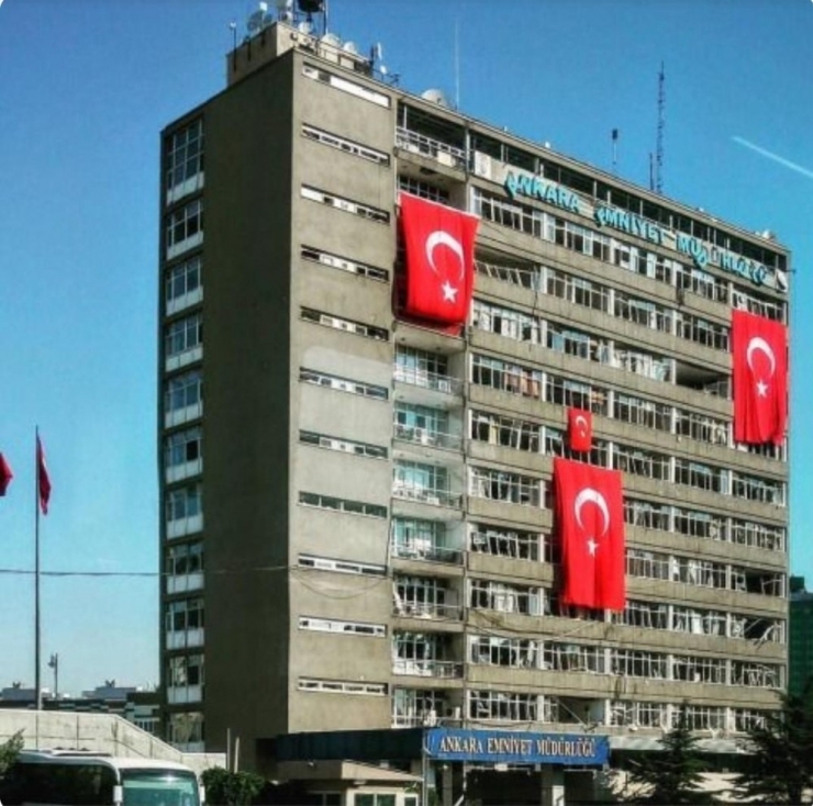 İçişleri Bakanı Süleyman Soylu Yeni Yapılan Ankara İl Emniyet Müdürlüğü Binası İçin Sosyal Medya Hesabı Twitter Üzerinden, "15 Temmuz’da Darbecilere Karşı Kahramanca Mücadele Verilen Ve Hainlerin Hedefi Olan Ankara İl Emniye