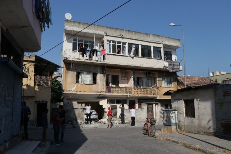 Fren Yerine Gaza Bastı, Eve Girdi