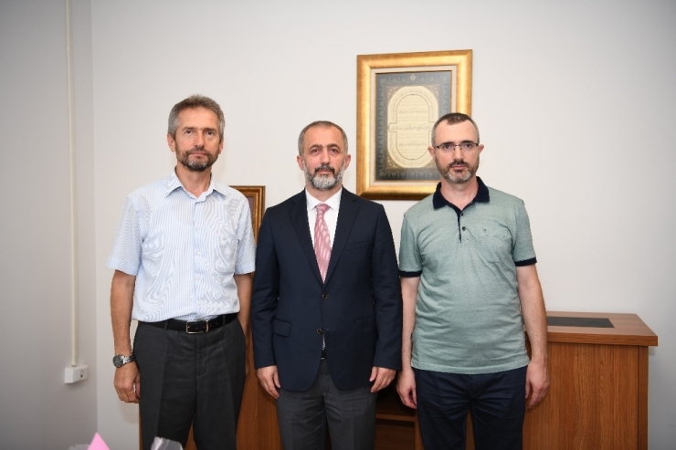 İsefam’da Devir Teslim Töreni Yapıldı