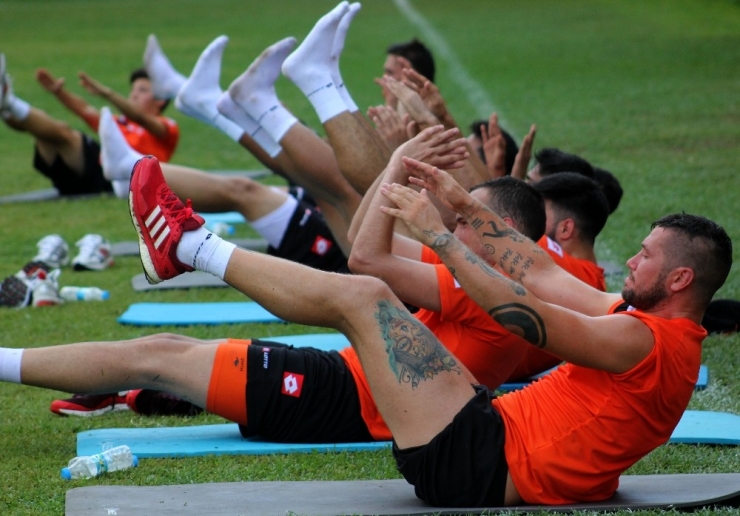 Adanaspor Yeni Sezona Çift İdmanla Çalışıyor