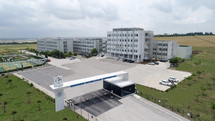 Banü Geleceğe Emin Adımlarla Yürüyor