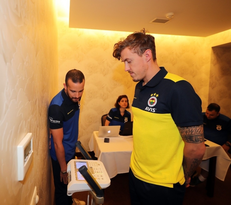 Fenerbahçe Salonda Çalıştı