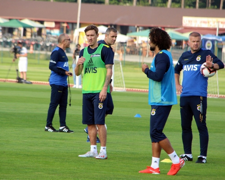 Max Kruse Göz Doldurdu