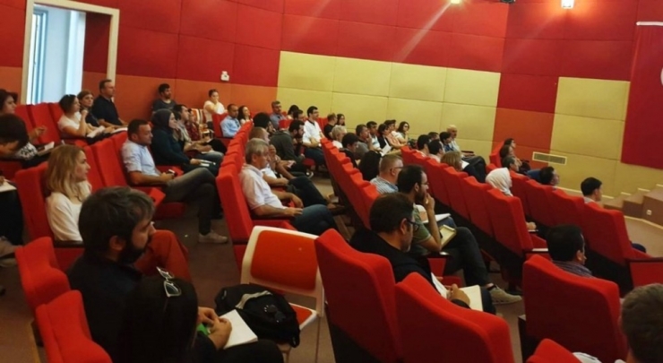 Rektör Gören: Öğrencilerimizin Hayatlarını Kolaylaştırmak İçin Çalışıyoruz