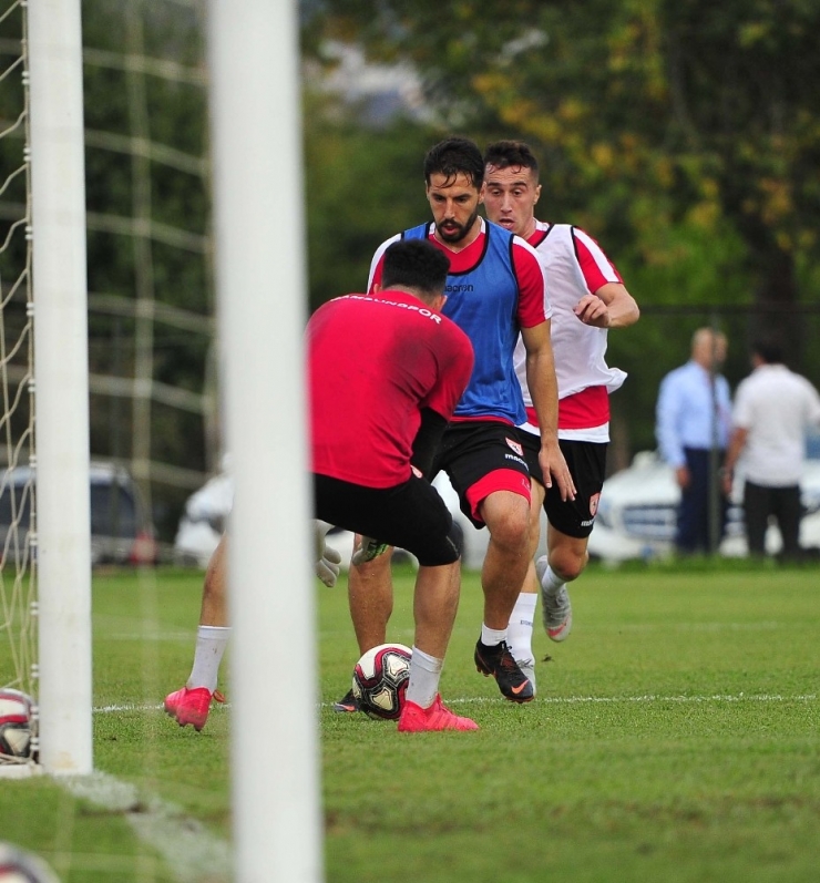 Erkam Reşmen İddialı Konuştu