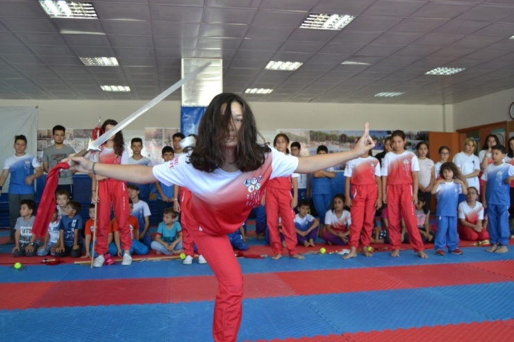 Yunusemre’de Wushu - Kung Fu Kursuna Yoğun İlgi