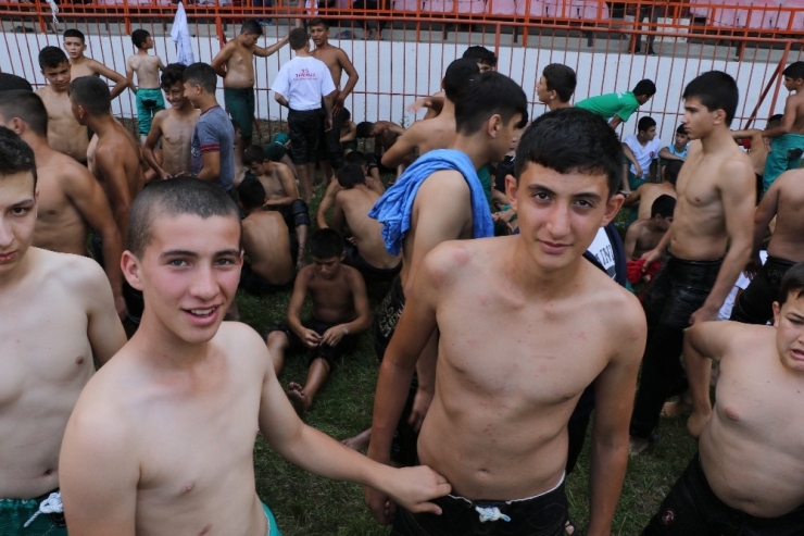 52 Başpehlivan Dualı Çayıra Çıkacak