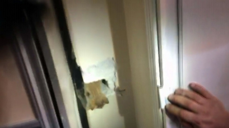 Çatıdan Bacaya Düşen Yavru Kedi Kurtarıldı