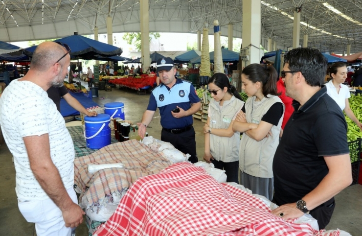 Zabıta Ekiplerinden Sağlıksız Ürüne Etkin Denetim