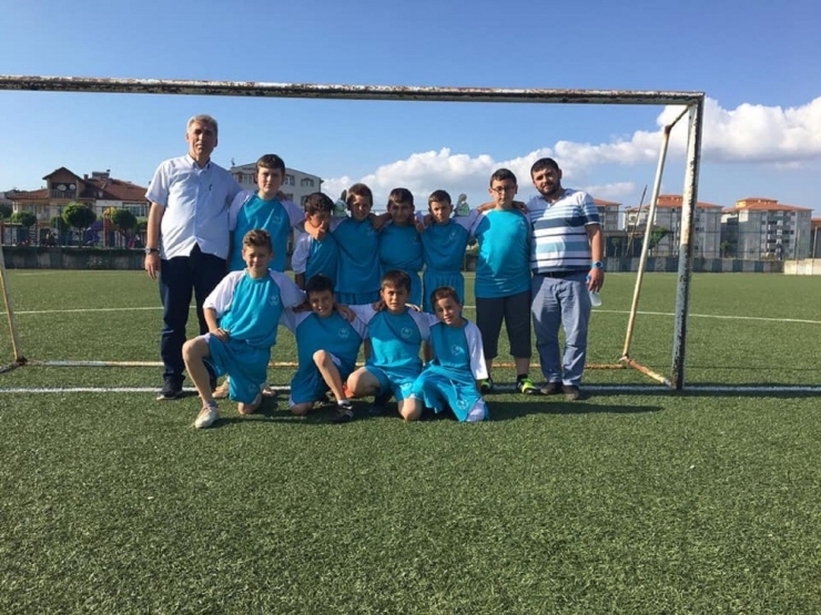 Pazaryeri’nde Kur’an Kursu Öğrencilerinden Futbol Turnuvası