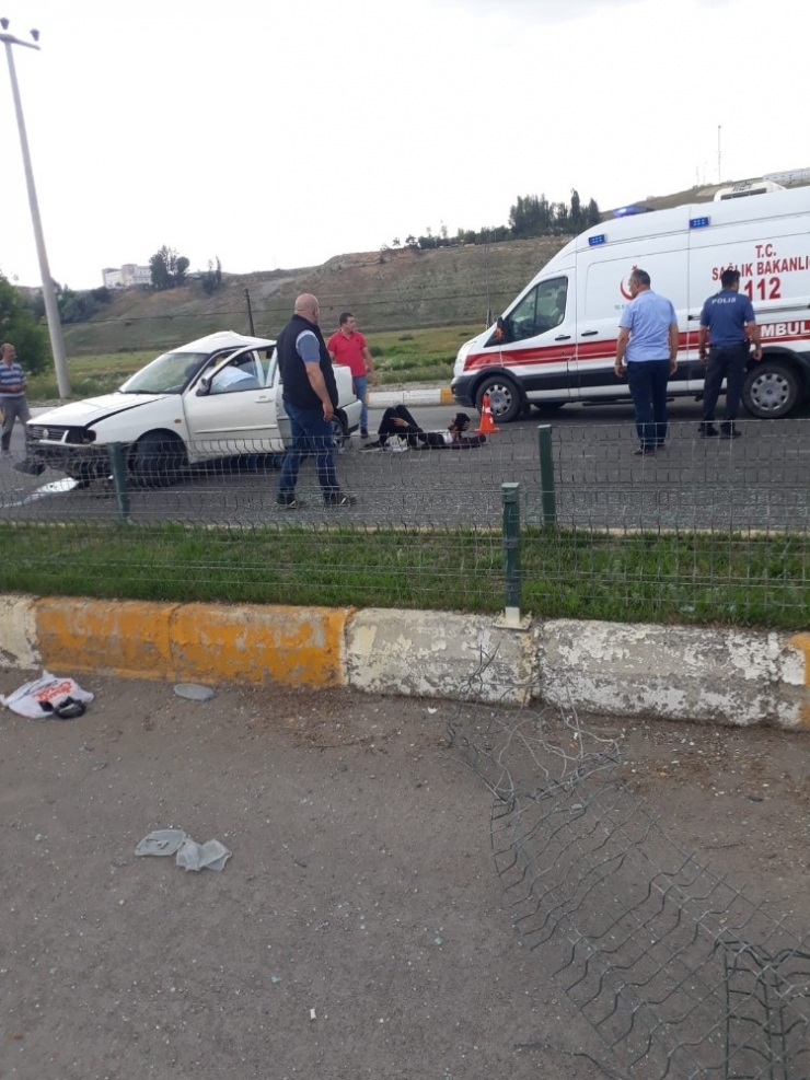 Aşkale’de Feci Kaza: 5 Yaralı