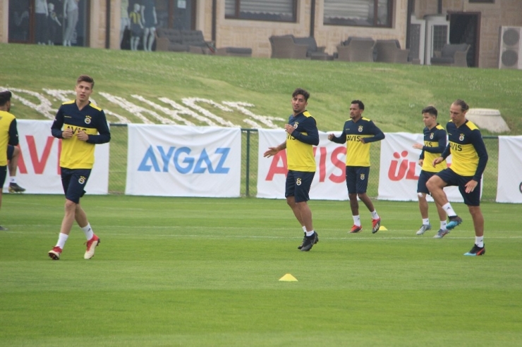 Fenerbahçe Kampının Etkili İsmi Allahyar