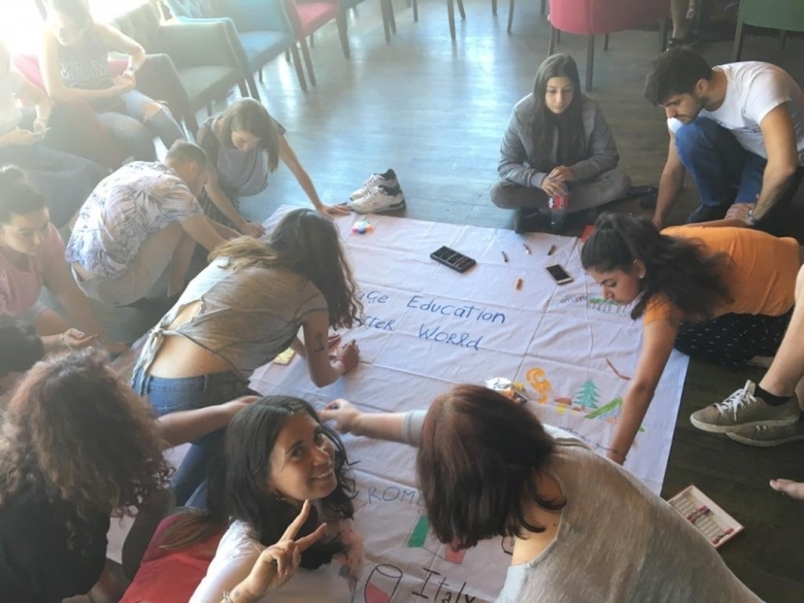 Kars’ta, “Daha İyi Bir Dünya İçin Evlilik Eğitimi” Projesi