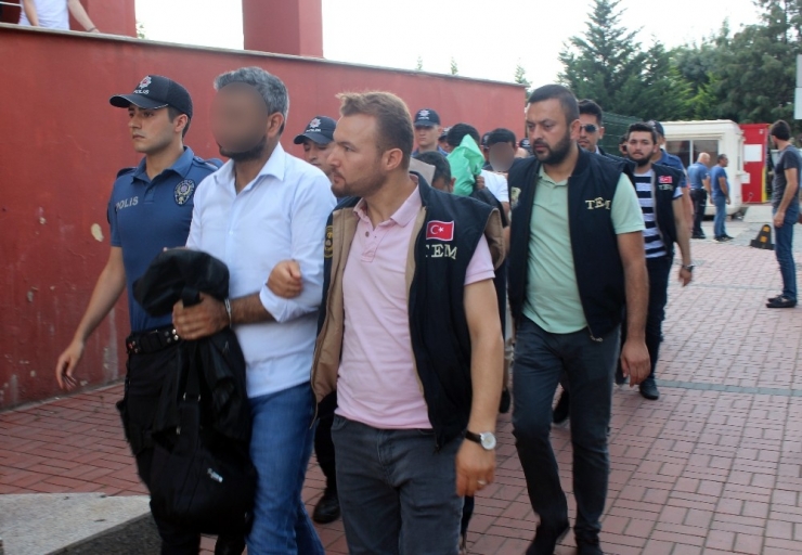 Fetö’den Gözaltına Alınan Tübitak Çalışanları Adliyeye Sevk Edildi