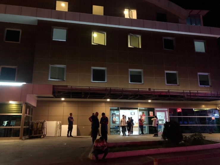 Yolda Bulunarak Hastaneye Getirilen Şüpheli Paket Afad’ı Harekete Geçirdi