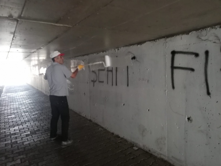 Körfez’de Görüntü Kirliliğine Geçit Verilmiyor