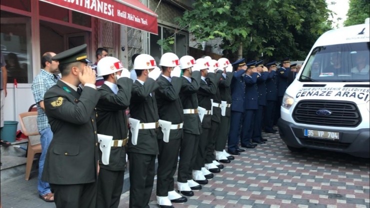 İzmir’de Feci Kaza: 2 Ölü