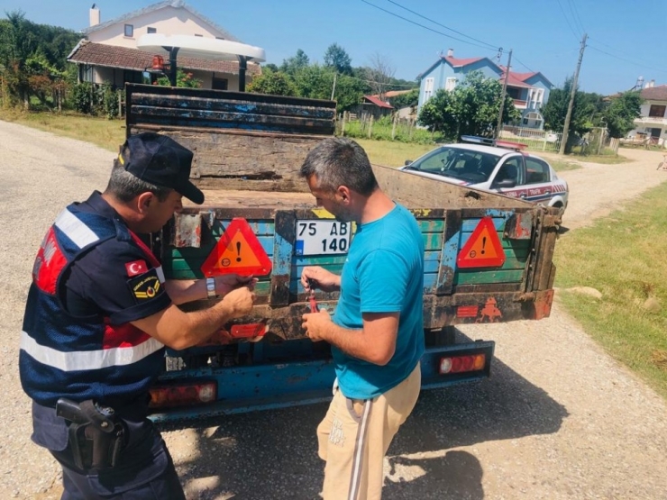 Jandarmadan ’Reflektör’ Uygulaması