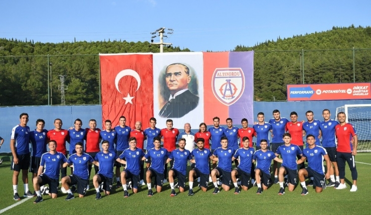 Altınordu Sezona ‘Merhaba’ Dedi