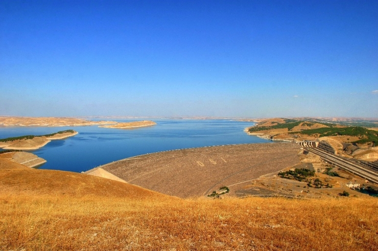Gap Barajlarından Ekonomiye Dev Katkı