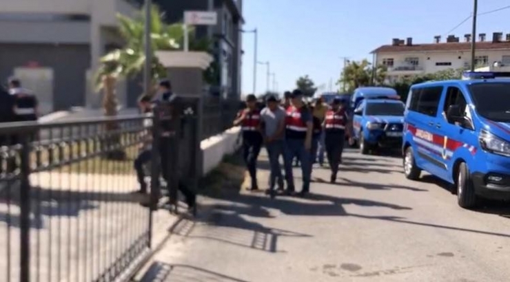 Antalya’da Dolandırıcılık Çetesine 8 Tutuklama