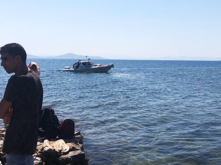 Göçmenler Ada’da Yakalandı