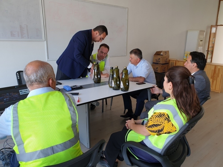 Vali Yazıcı, Şehrin Dört Bir Yanında Hep Sahada