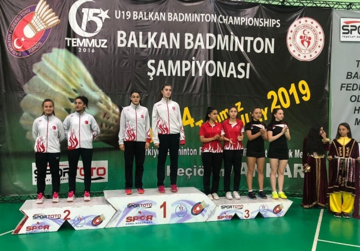 Balkan Şampiyonasına Erzincanlı Sporcular Damga Vurdu