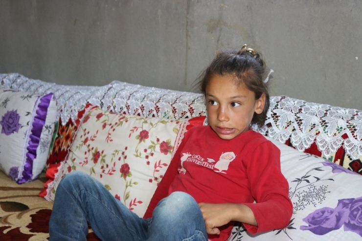 Bu Çocuklar Kız Mı, Erkek Mi Bilinmiyor