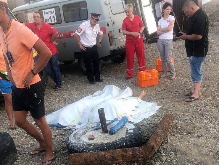 Rusya’da Katamaran Alabora Oldu