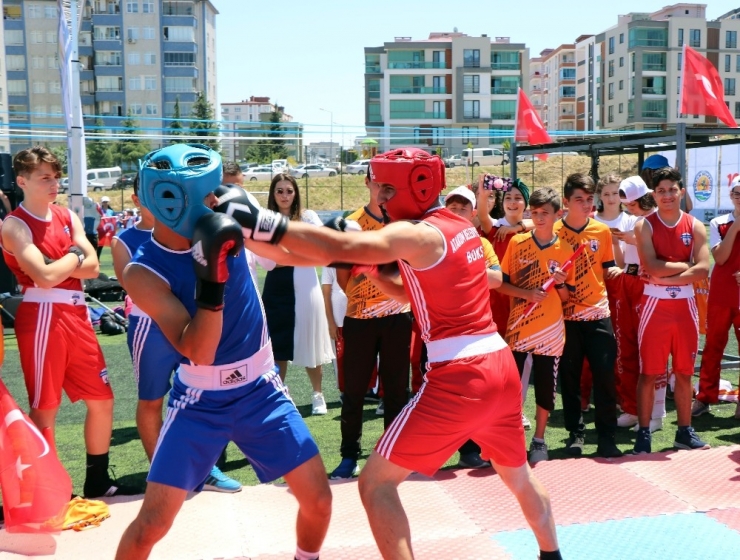 Atakum Yaz Spor Okulları Açıldı