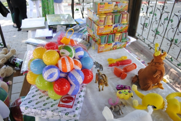 Doğuştan Kader Mahkûmu Olan Çocuklar Unutulmadı