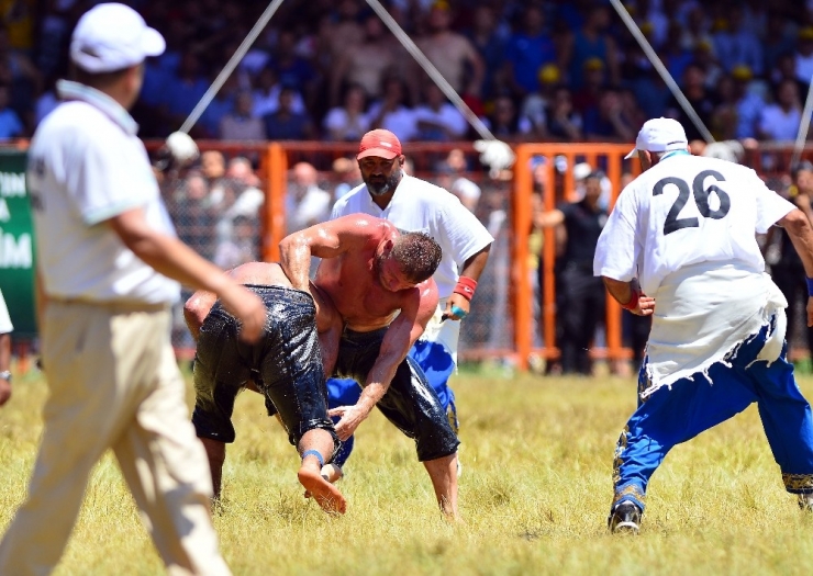 ‘Sarı Fırtına’ Kırkpınar’a Veda Etti