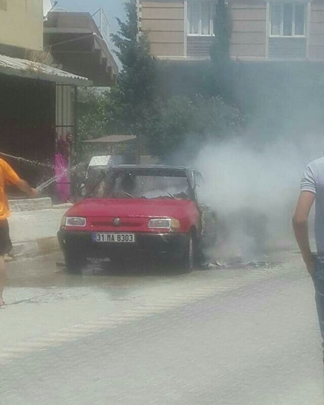 Hatay’da Lpg’li Otomobil Yangını