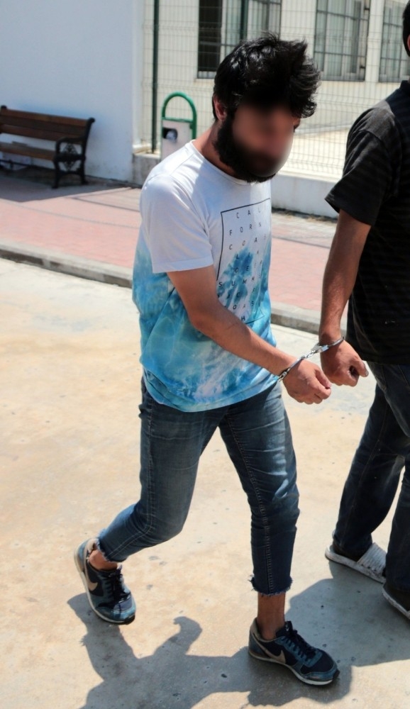 Yanında Oturan Kadını Taciz Etti, Makinist Treni İlk İstasyonda Durdurdu