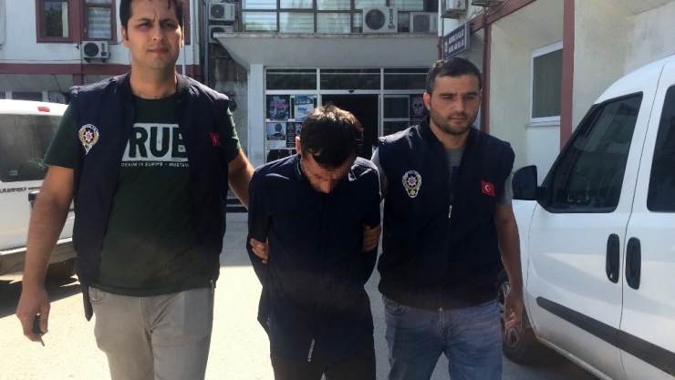 Hırsızlık Zanlısı Önce Kameralara Sonra Polise Yakalandı
