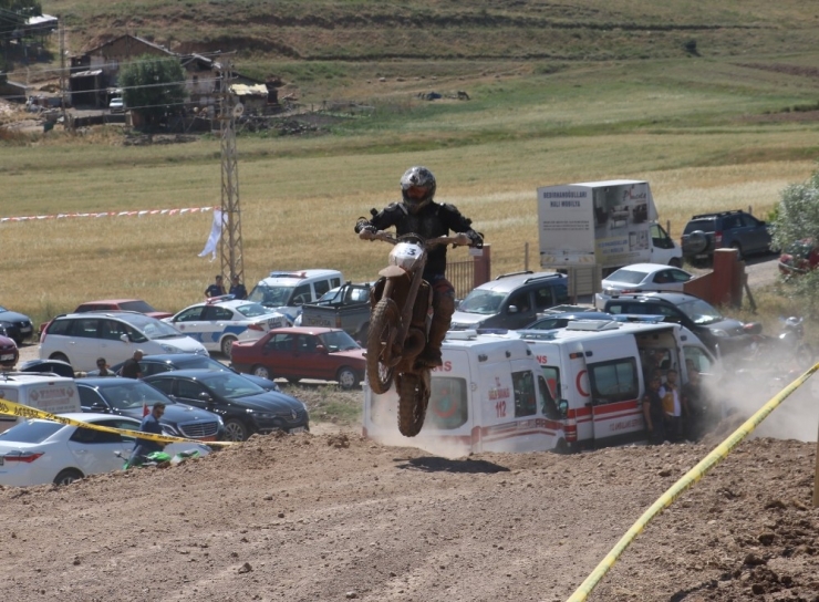 Sivas Süper Enduro Festivali Nefes Kesti